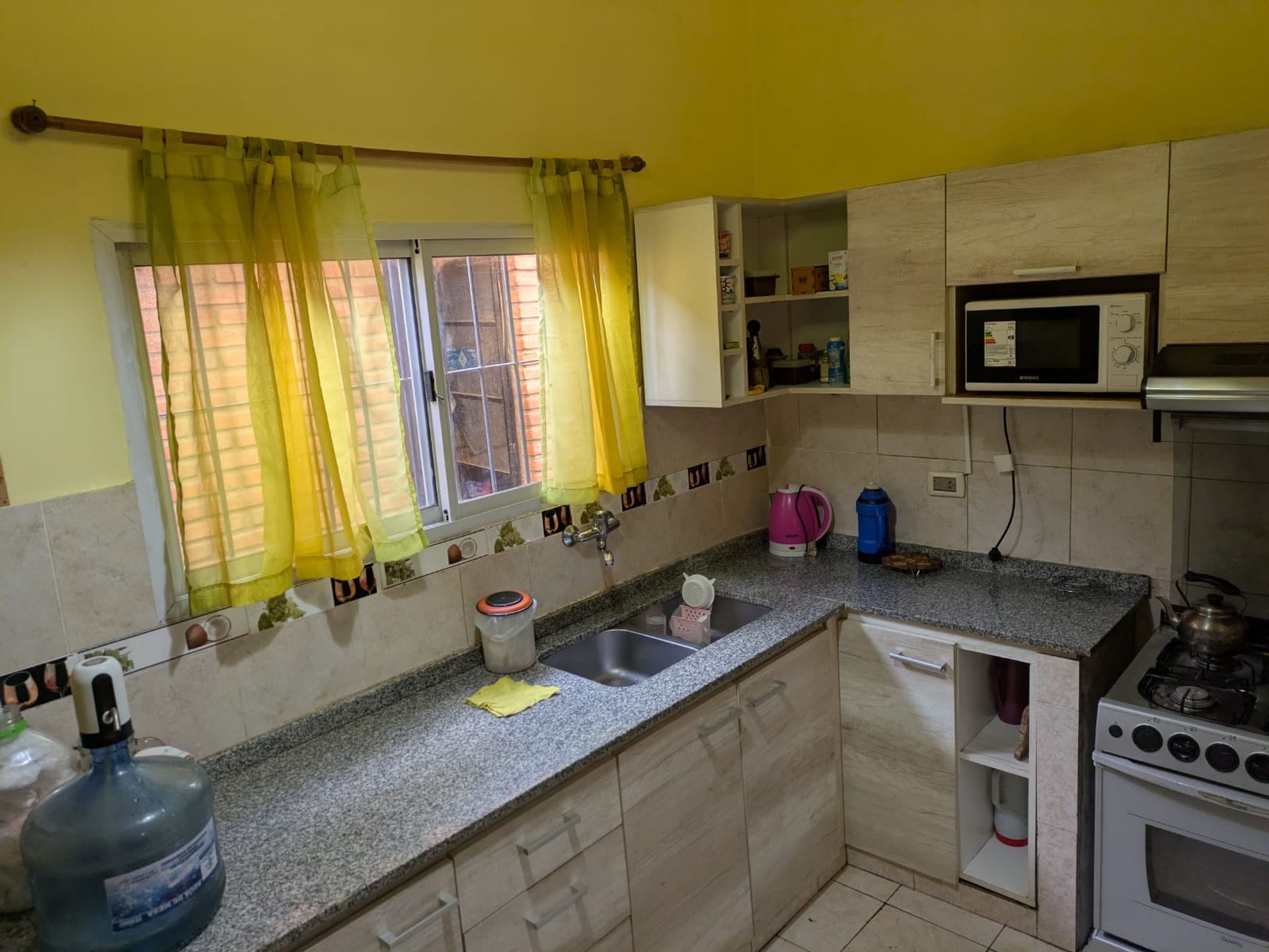 2 Dptos. c/ cochera venta en bloque