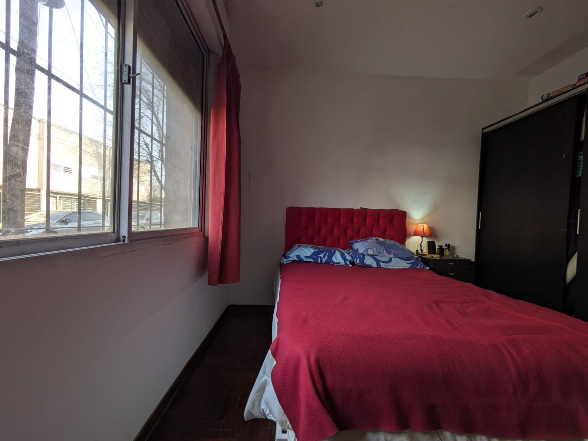 2 Dptos. c/ cochera venta en bloque
