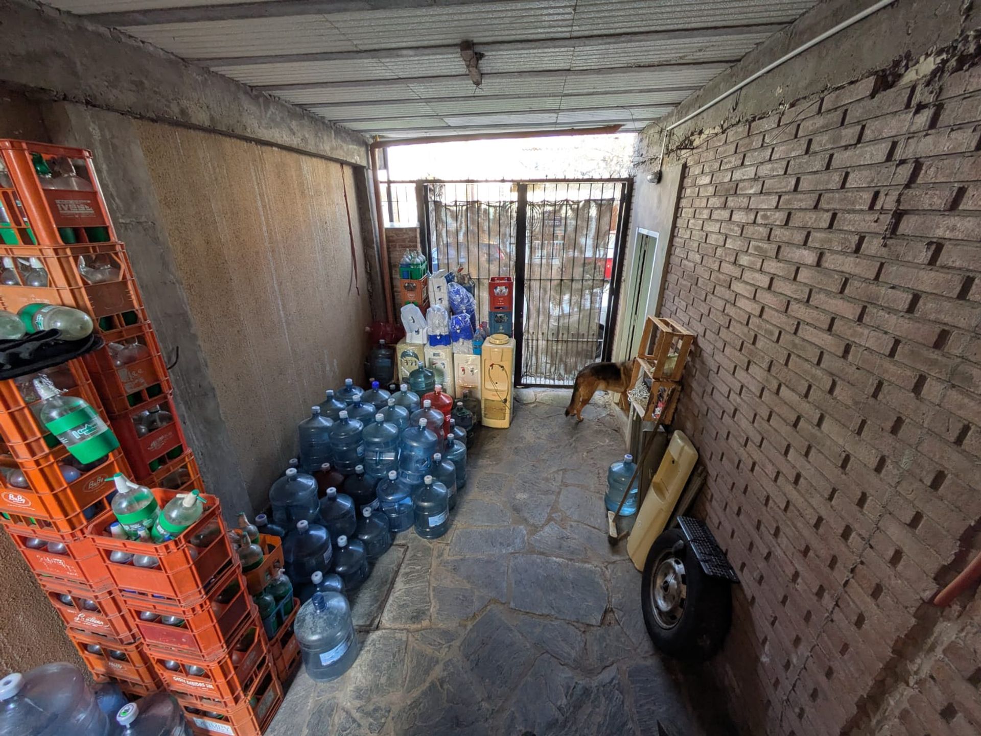 2 Dptos. c/ cochera venta en bloque