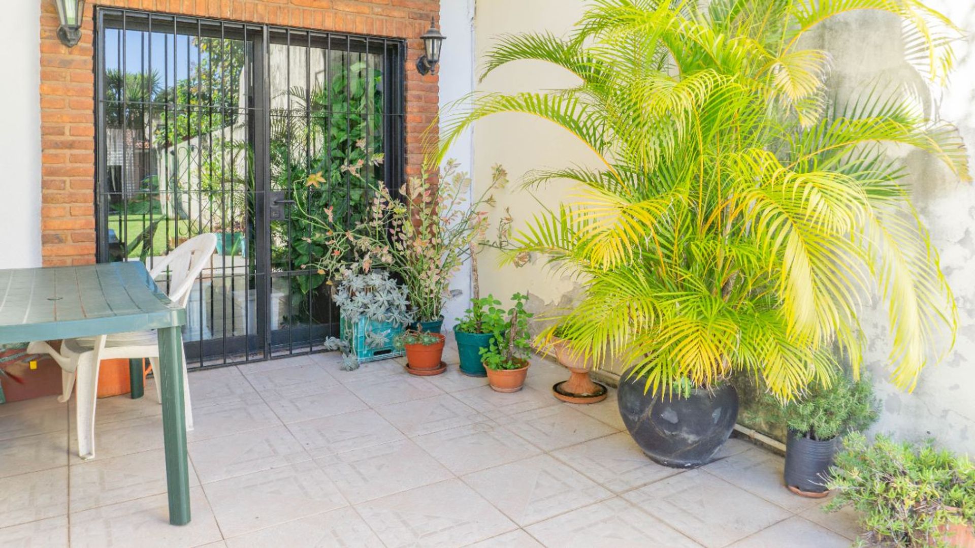 Venta Olivos Casa de 5 ambientes c/ Pileta Quincho