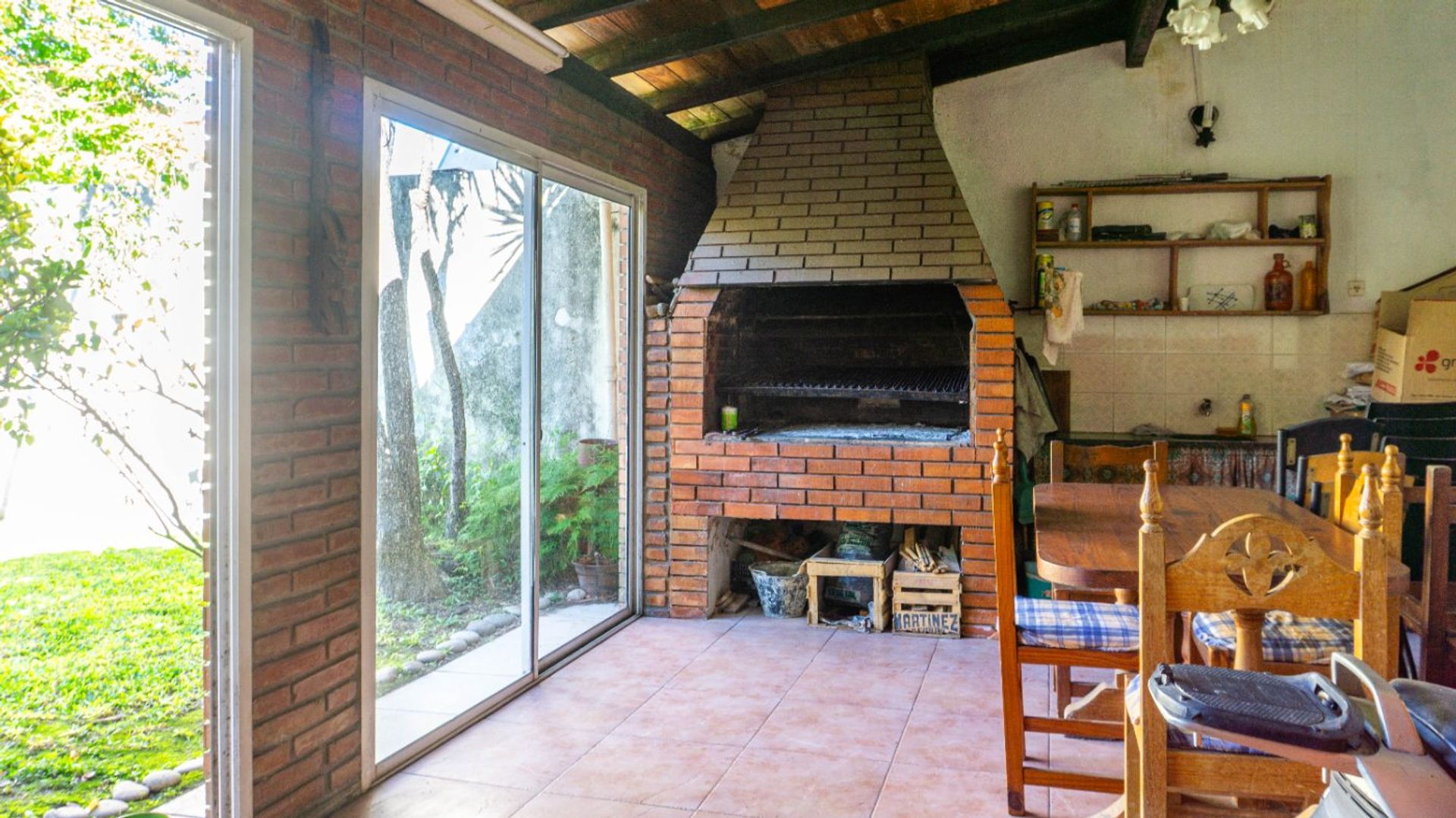 Venta Olivos Casa de 5 ambientes c/ Pileta Quincho