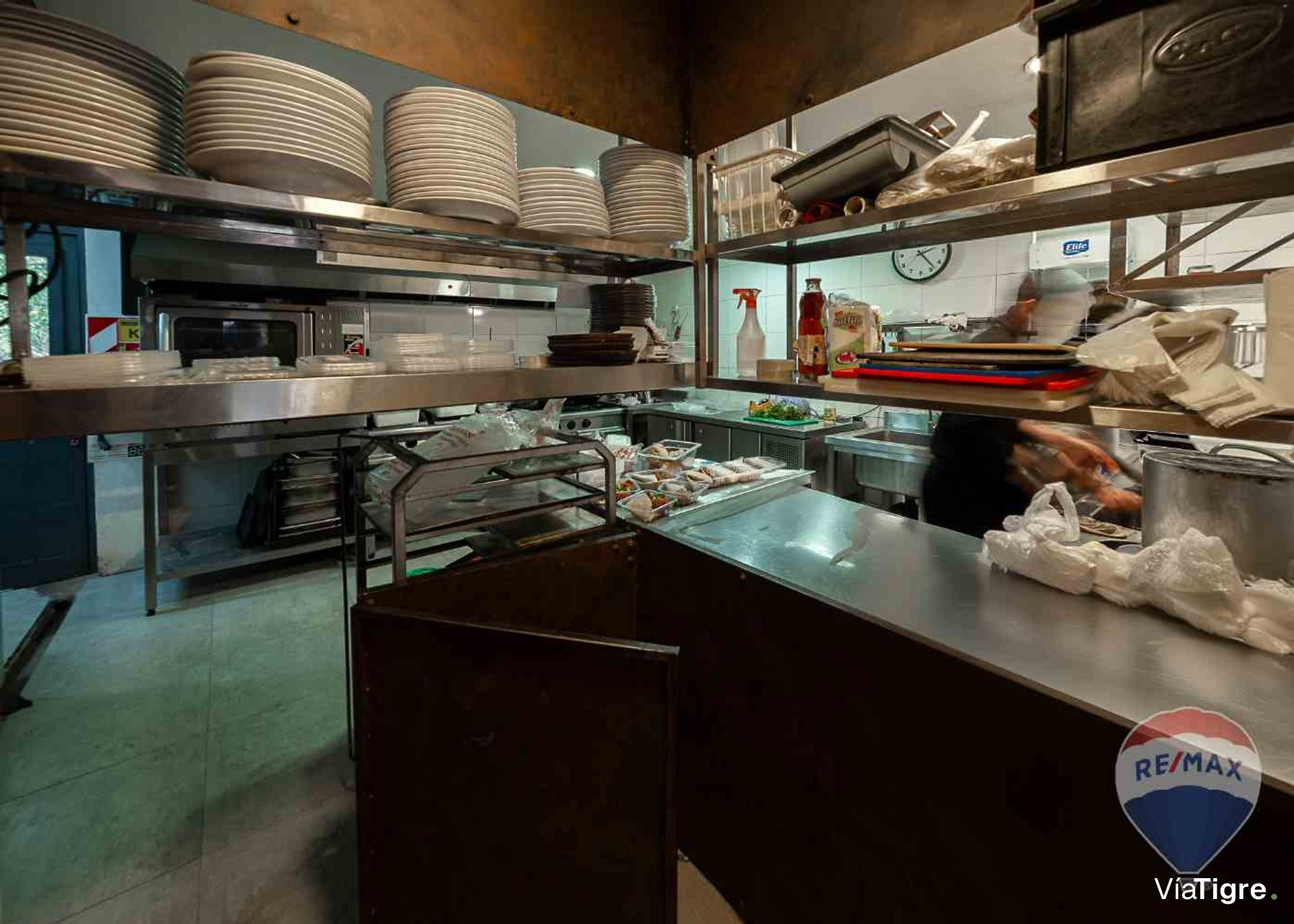 Local Alquiler Tigre Para Gastronomia