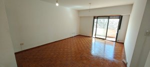Departamento Tres Ambientes En Alquiler En Olivos