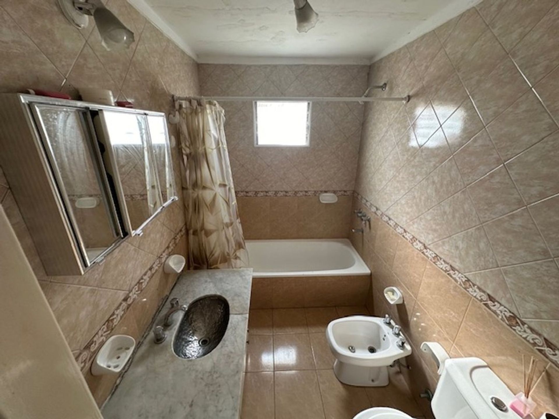 Venta Casa Multifamiliar Villa Adelina