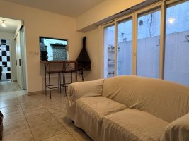 Venta Depto. 2 Amb.c/ Patio En "Olivos'