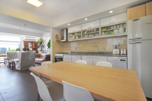 Sale Apartment Florida 4 Rooms, 1 Garage, 3 Garages