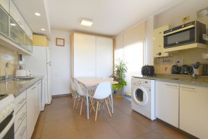 Sale Apartment Florida 4 Rooms, 1 Garage, 3 Garages