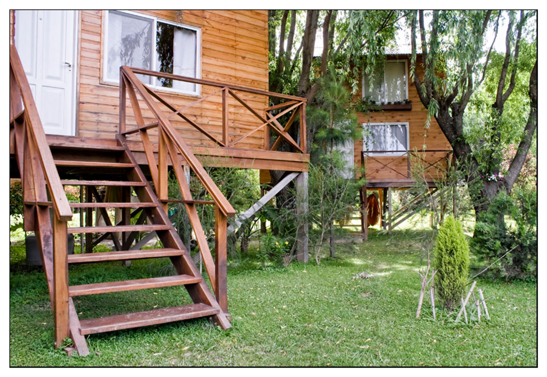 Venta De Terreno Con 3 Cabañas Canal Arias Delta