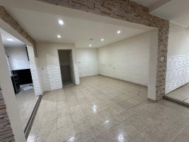 House 4 Rooms, Patio, Garage, Commercial Space