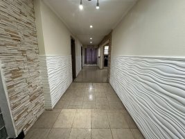 House 4 Rooms, Patio, Garage, Commercial Space