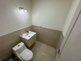 House 4 Rooms, Patio, Garage, Commercial Space