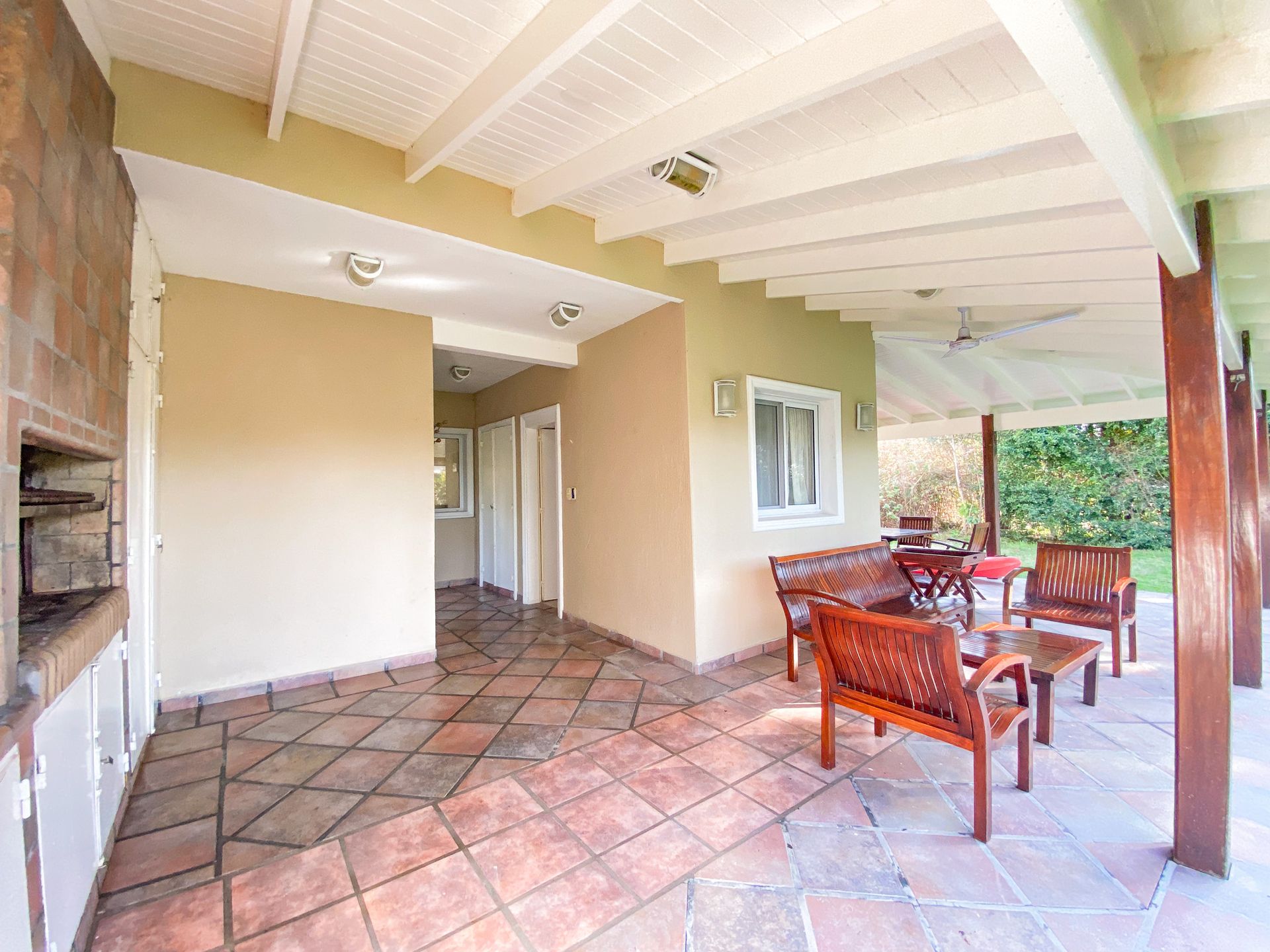 Casa Venta 5 Ambientes Parrilla Galeria Amueblada