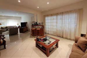 San Isidro House for Sale with Pool