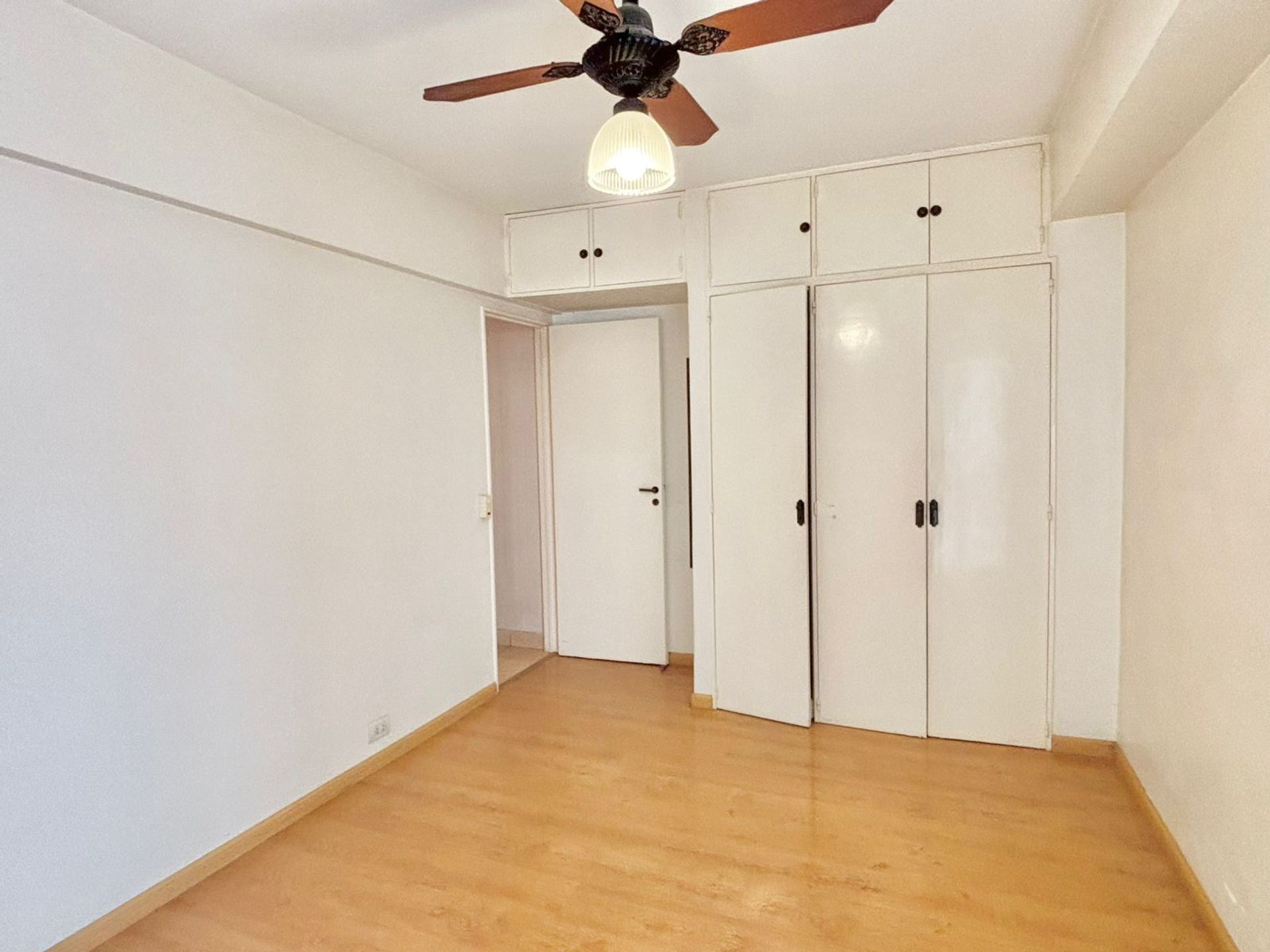 Vta Dpto 4 Amb Balcon Vte Lopez Cochera
