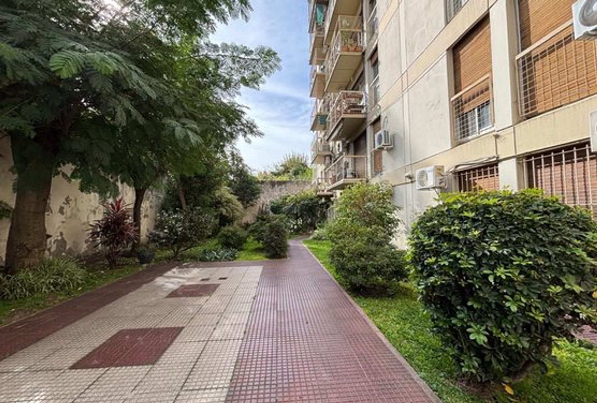 Vta Dpto 4 Amb Balcon Vte Lopez Cochera