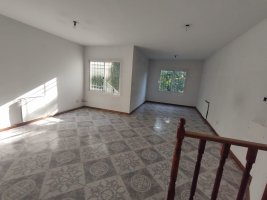 Dpto 4 amb.,3 bañosTRIPLEX 200m2