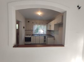 Dpto 4 amb.,3 bañosTRIPLEX 200m2