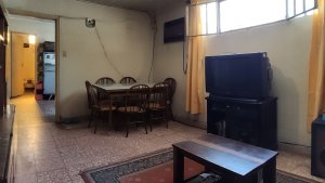 House 4 bedrooms / Commercial space / Garden / Pool / Shed
