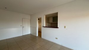Dpto. VENTA 3 amb. 2 baños. cochera. Balcón. Vista