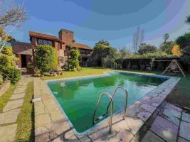 House for Sale 7 Rooms - Park & Pool - San Isidro