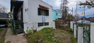 2-room house with large lot in Tigre