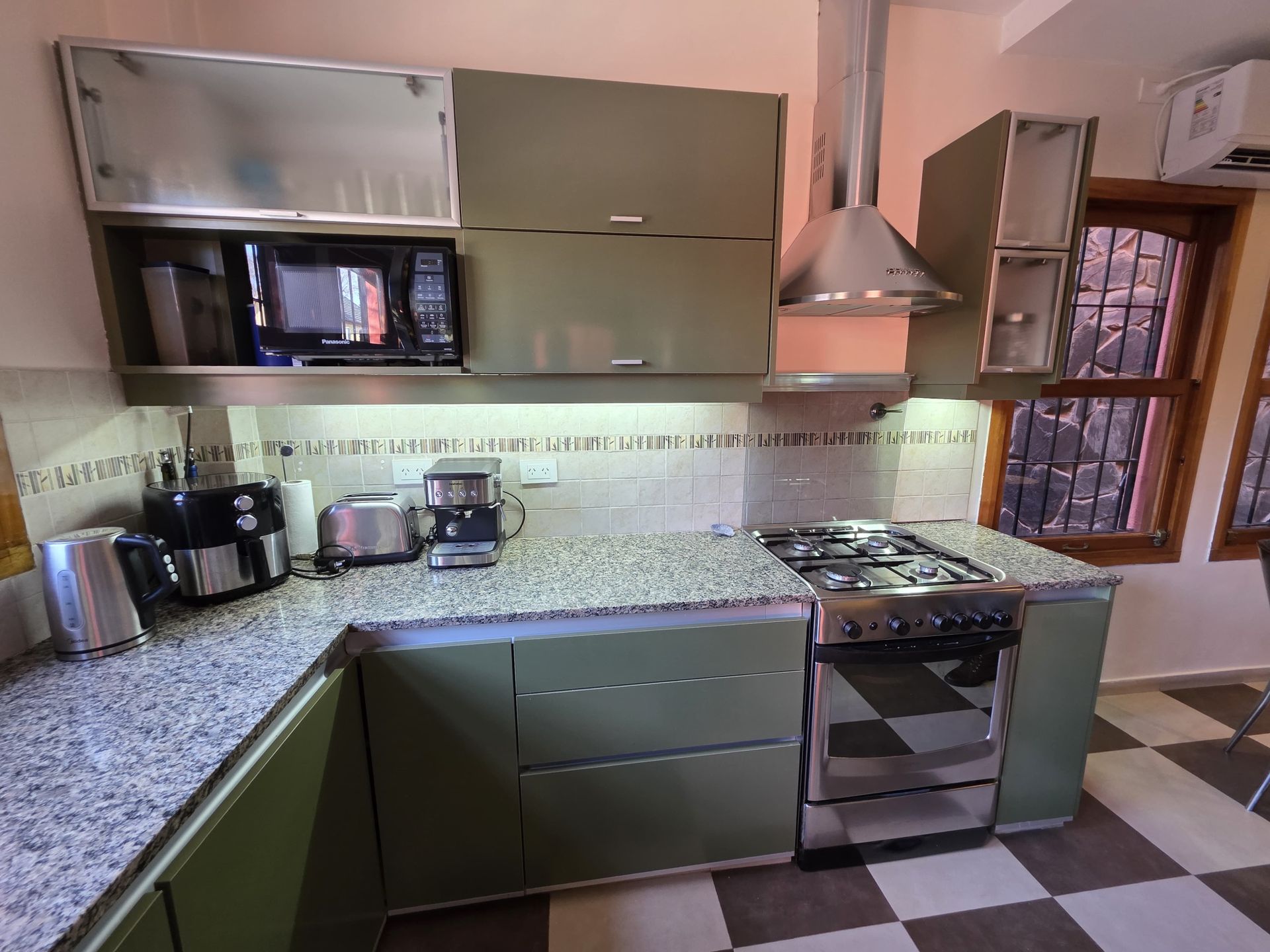 Venta casa 5 amb + play Florida LaSalle patio pile