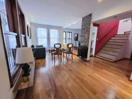 House for sale: 5 rooms + playground, Florida LaSalle, patio, pile