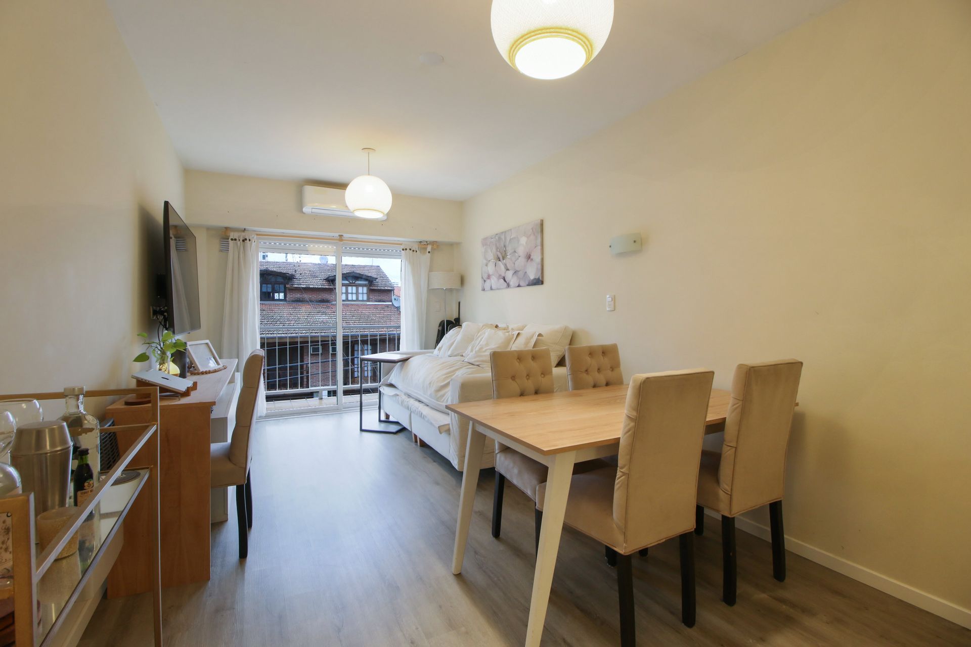 Venta Departamento 2 Amb C/Balcon. Olivos