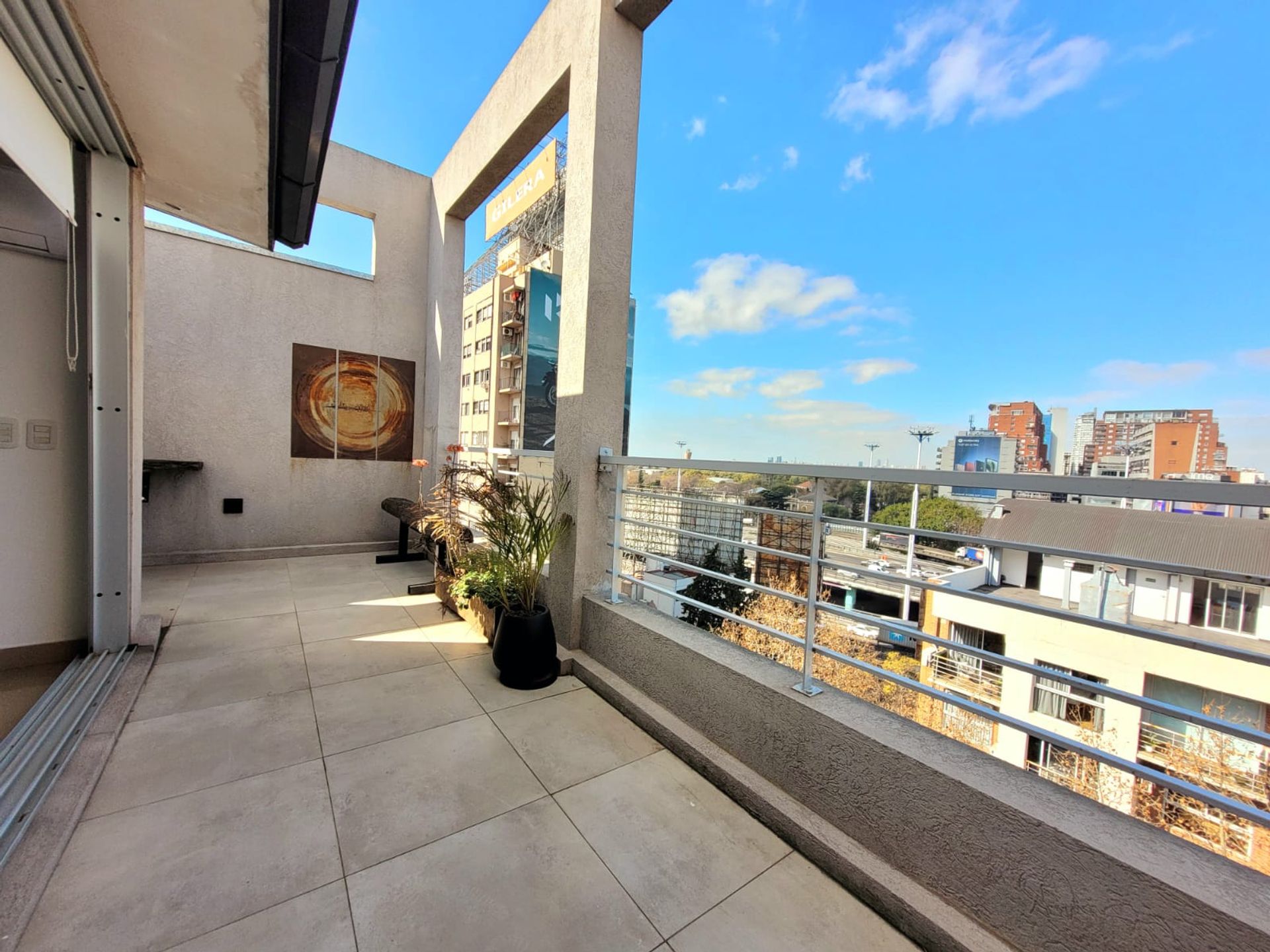 Venta Depto Tipo Duplex 2 Amb Con Balcon Y Cochera