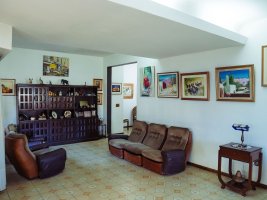 Multi-family house for sale in West Florida