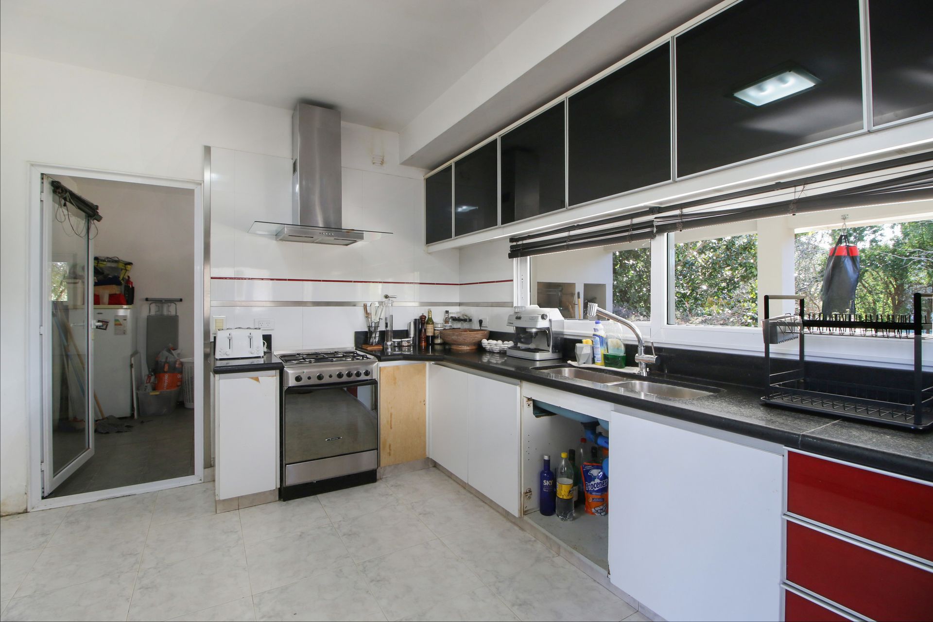Casa 4 dormitorios + escritorio - Apto credito
