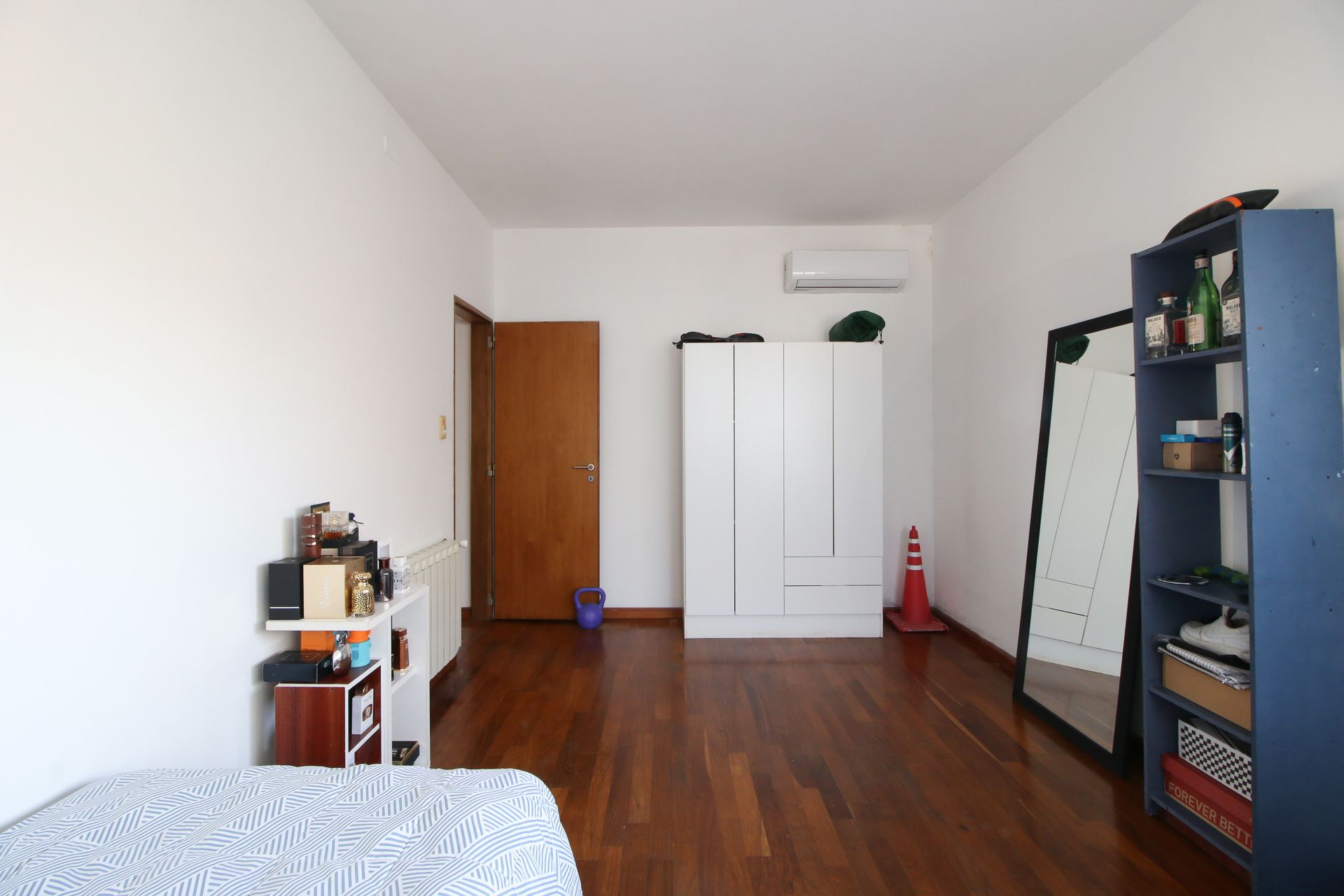 Casa 4 dormitorios + escritorio - Apto credito