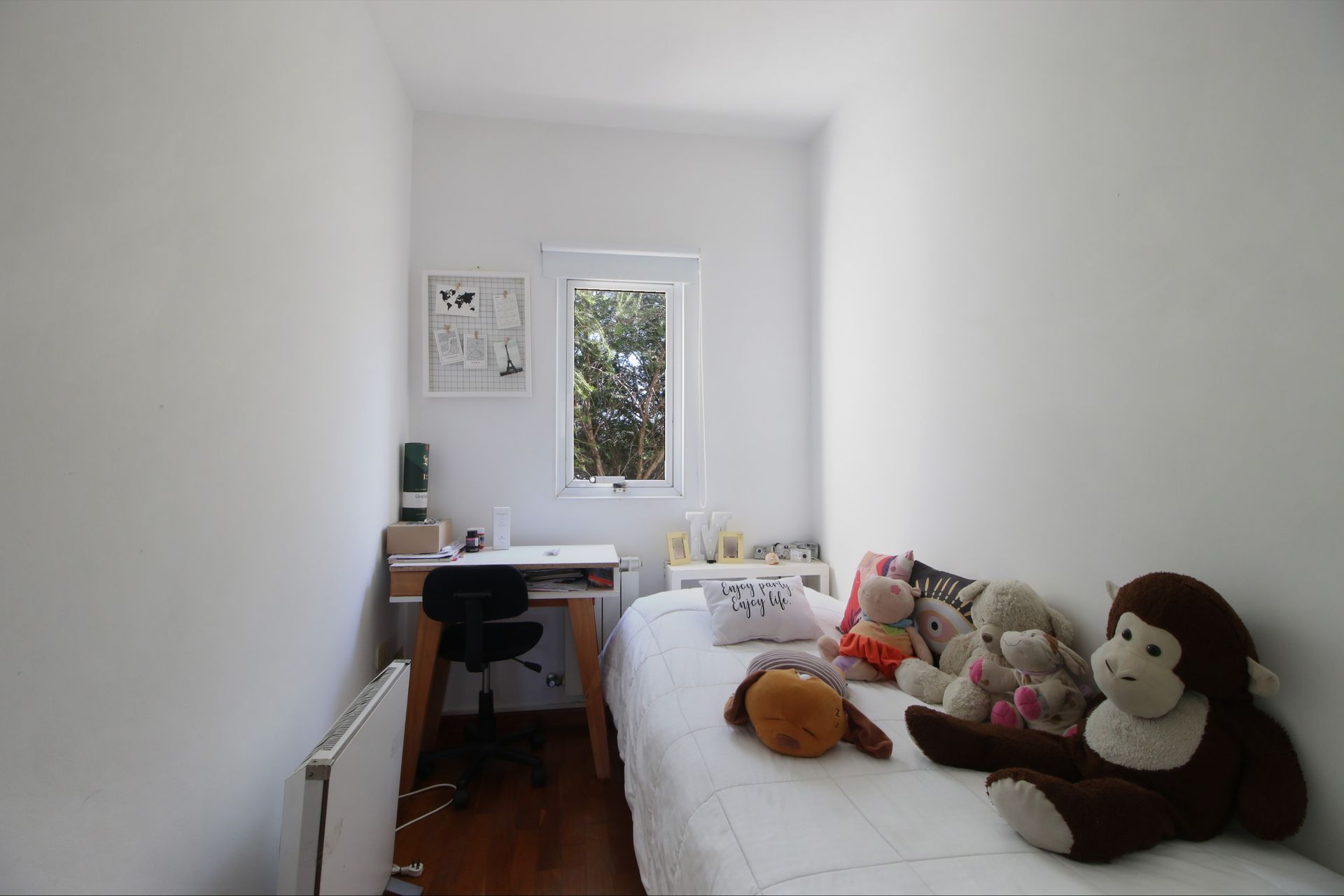 Casa 4 dormitorios + escritorio - Apto credito