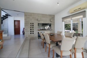 House 4 bedrooms + office – credit available