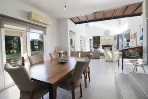 House 4 bedrooms + office – credit available