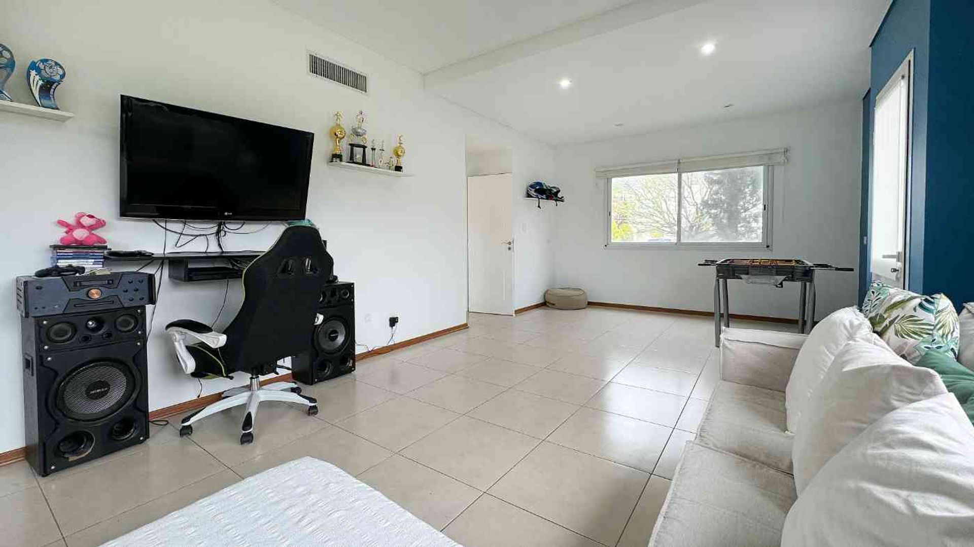 Venta Casa 6 Ambientes En Barrio San Fransisco
