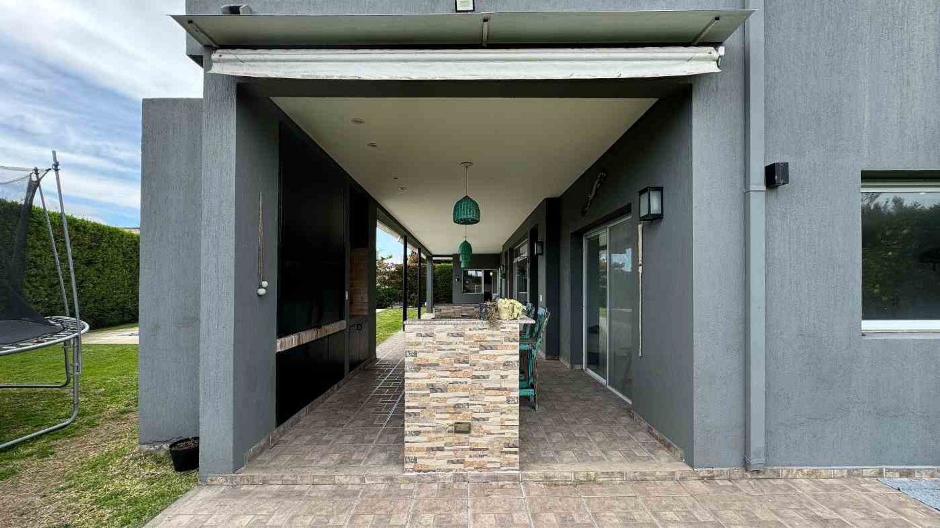 Venta Casa 6 Ambientes En Barrio San Fransisco