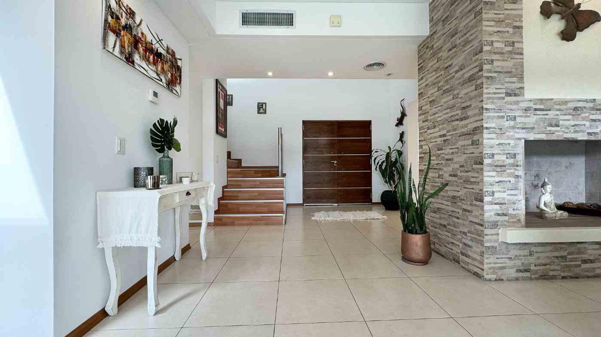 Venta Casa 6 Ambientes En Barrio San Fransisco