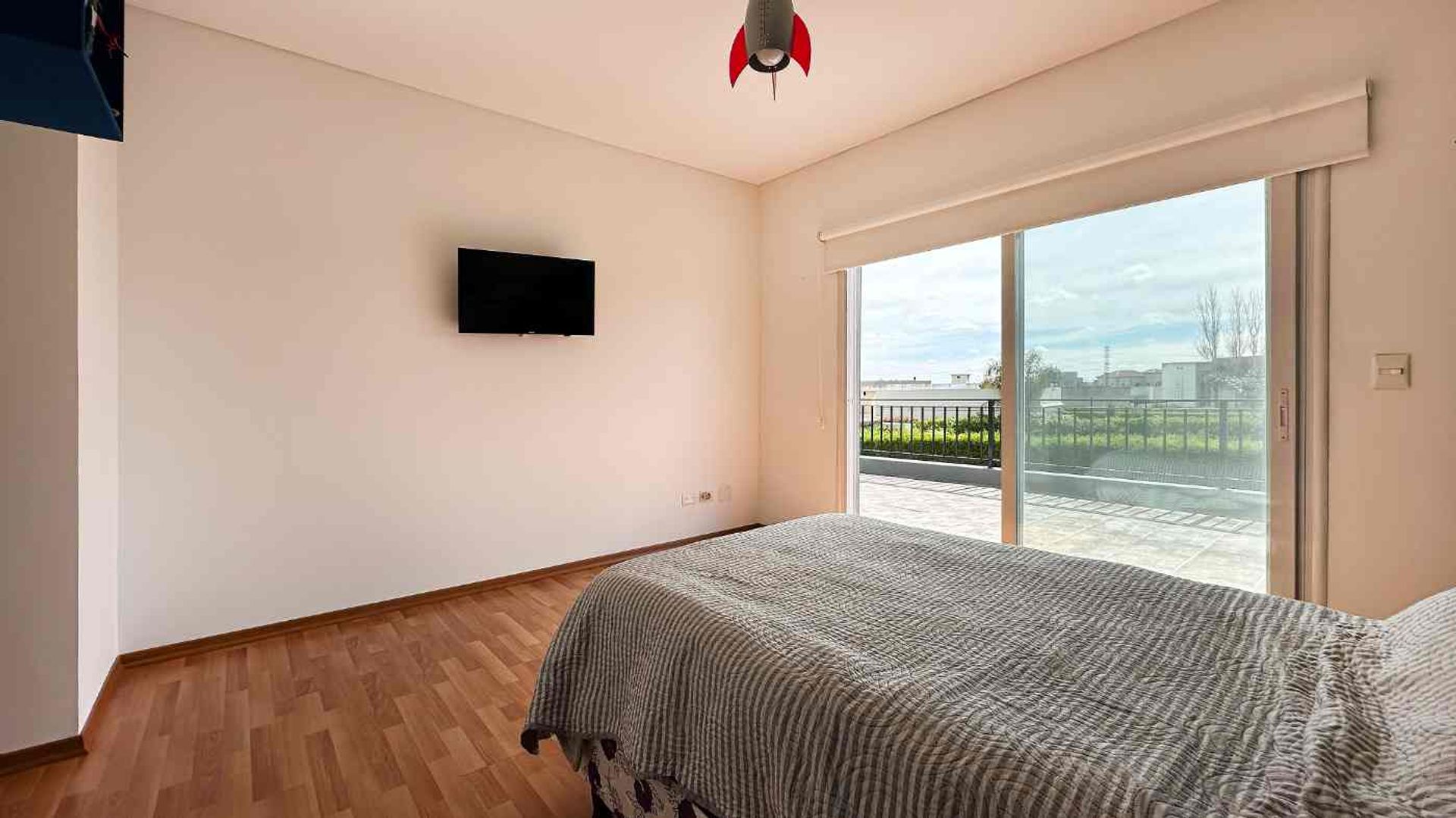 Venta Casa 6 Ambientes En Barrio San Fransisco