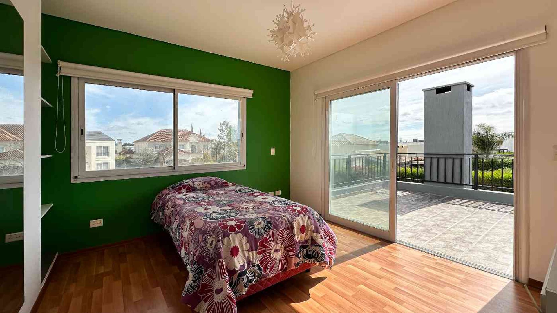 Venta Casa 6 Ambientes En Barrio San Fransisco
