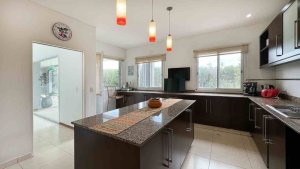 Venta Casa 6 Ambientes En Barrio San Fransisco