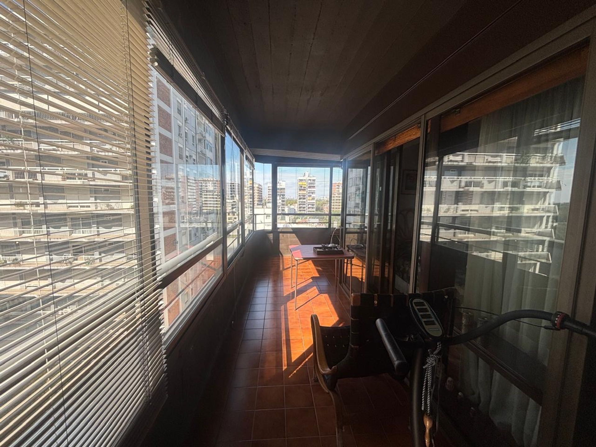 Departamento 5 Ambientes Venta Martínez Cochera