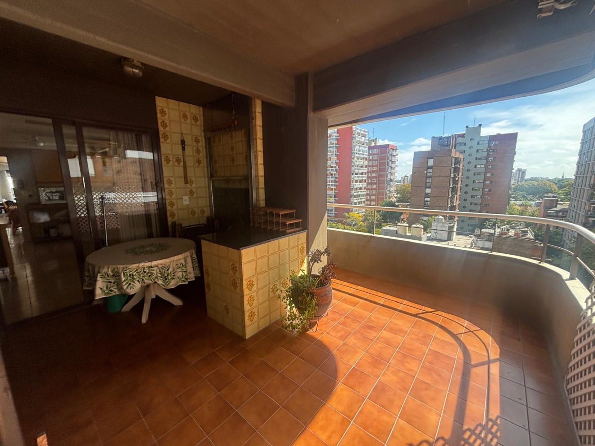 Departamento 5 Ambientes Venta Martínez Cochera