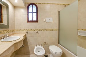 Casa 5 Ambientes en alquiler en Martínez