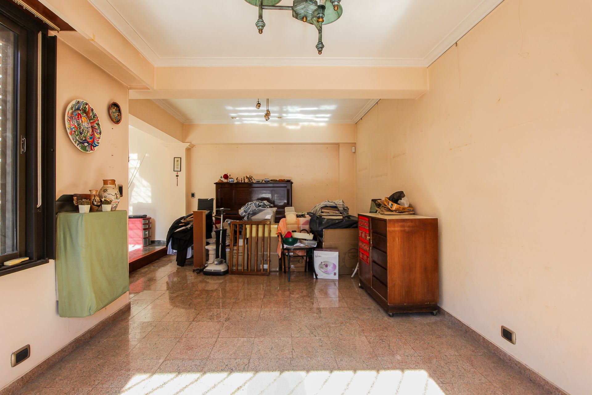 Venta Casa 9 Ambientes Munro Cochera Y Patio