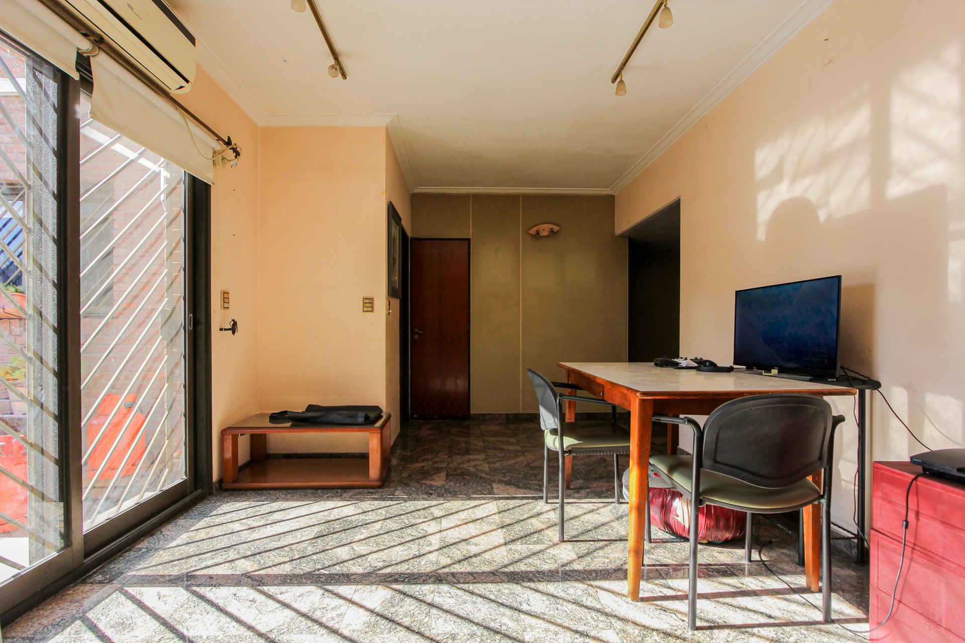 Venta Casa 9 Ambientes Munro Cochera Y Patio