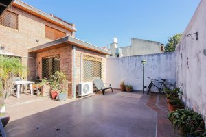 Venta Casa 9 Ambientes Munro Cochera Y Patio