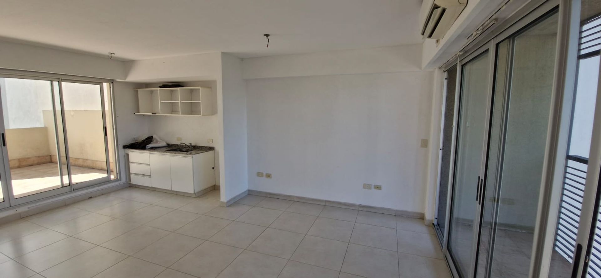 Venta Departamento 2 Ambientes 2 Cocheras Florida