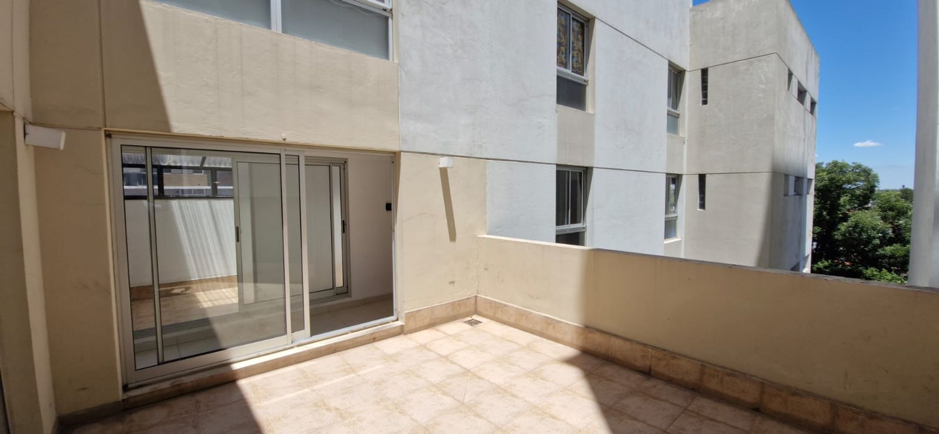 Venta Departamento 2 Ambientes 2 Cocheras Florida