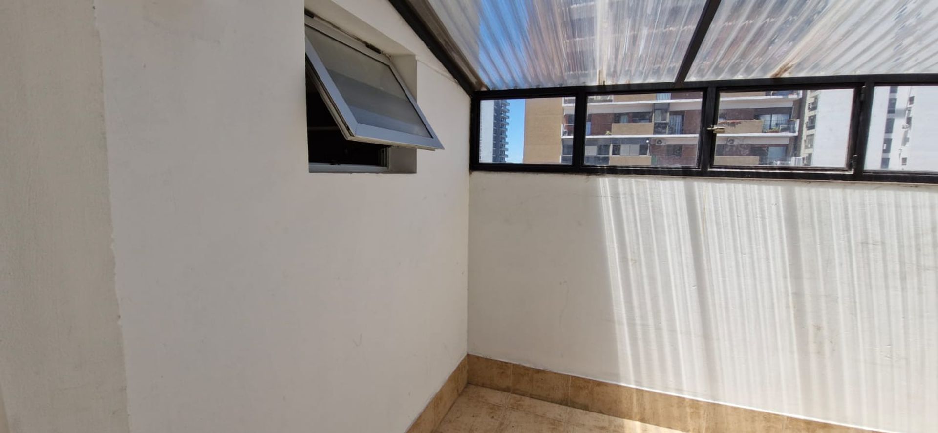 Venta Departamento 2 Ambientes 2 Cocheras Florida